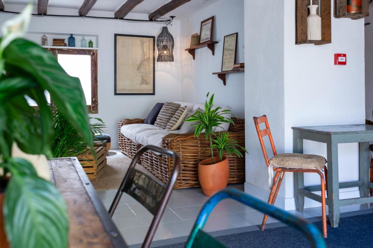 Hostal Boutique Es Menut Тоса де Мар Екстериор снимка