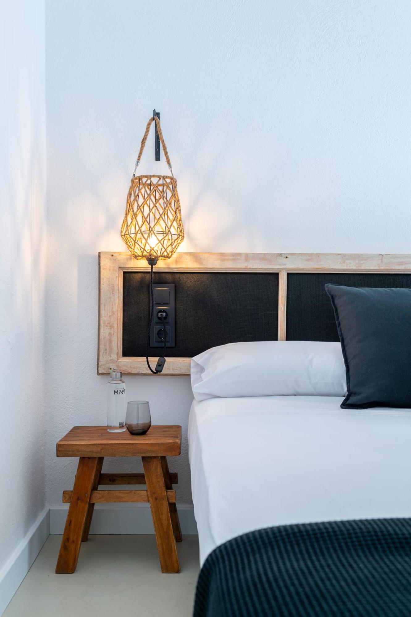 Hostal Boutique Es Menut Тоса де Мар Екстериор снимка