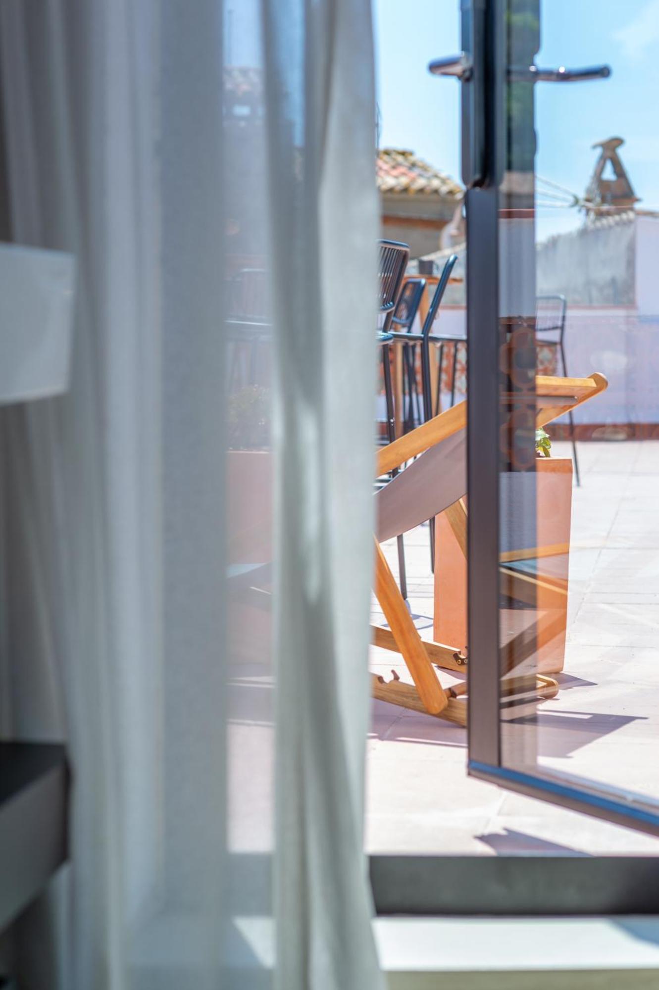 Hostal Boutique Es Menut Тоса де Мар Екстериор снимка